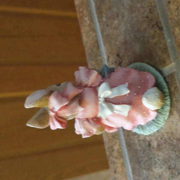 My Blushing Bunnies figurine - Picture 3 of 5